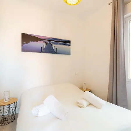 Charming One Bedrooms Renovated In * Cannes